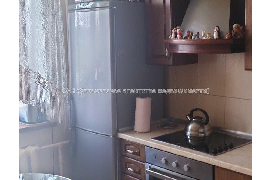 Продам квартиру, Золочевская ул. , 2  ком., 55 м², косметический ремонт 