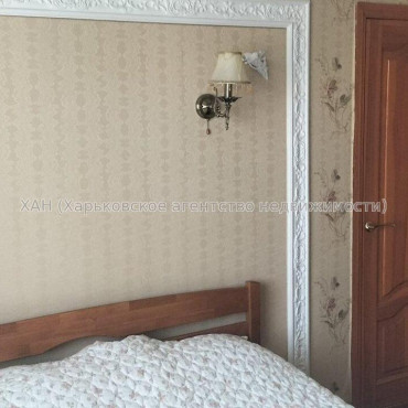 Продам квартиру, Золочевская ул. , 2  ком., 55 м², косметический ремонт 