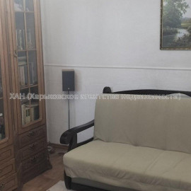 Продам квартиру, Золочевская ул. , 2 кім., 55 м², косметический ремонт