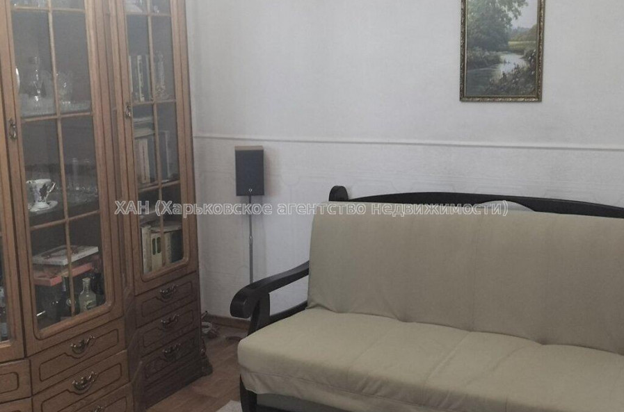 Продам квартиру, Золочевская ул. , 2  ком., 55 м², косметический ремонт 