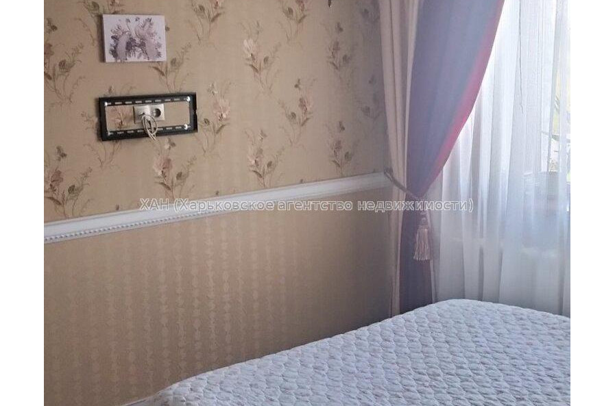 Продам квартиру, Золочевская ул. , 2  ком., 55 м², косметический ремонт 