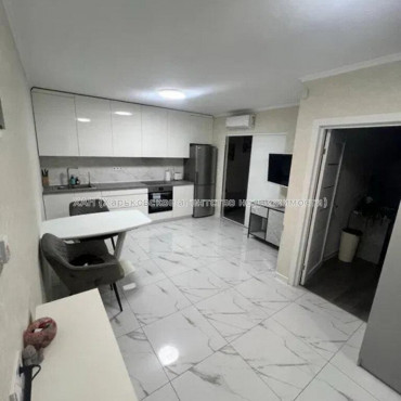 Продам квартиру, Лисаветинская ул. , 2  ком., 52.30 м², евроремонт 
