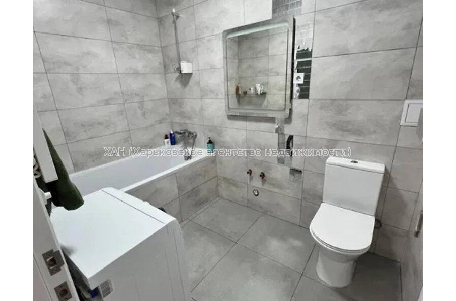 Продам квартиру, Лисаветинская ул. , 2  ком., 52.30 м², евроремонт 