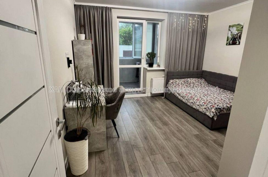 Продам квартиру, Лисаветинская ул. , 2  ком., 52.30 м², евроремонт 