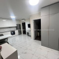 Продам квартиру, Лисаветинская ул. , 2  ком., 52.30 м², евроремонт 