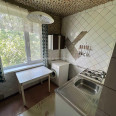 Продам квартиру, Гвардейцев Широнинцев ул. , 3  ком., 68 м², косметический ремонт 