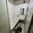 Продам квартиру, Гвардейцев Широнинцев ул. , 3  ком., 68 м², косметический ремонт 