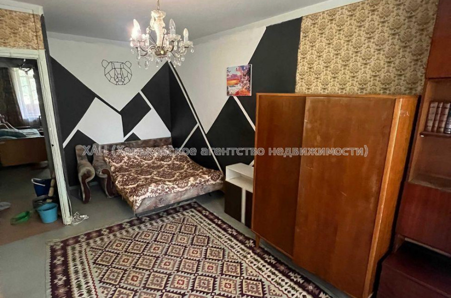 Продам квартиру, Гвардейцев Широнинцев ул. , 3  ком., 68 м², косметический ремонт 