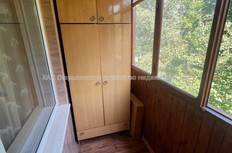 Продам квартиру, Гвардейцев Широнинцев ул. , 3  ком., 68 м², косметический ремонт 