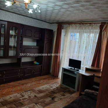 Продам квартиру, Юрия Паращука ул. , 1  ком., 38 м², косметический ремонт 