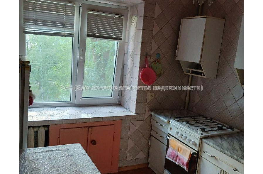 Продам квартиру, Юрия Паращука ул. , 1  ком., 38 м², косметический ремонт 