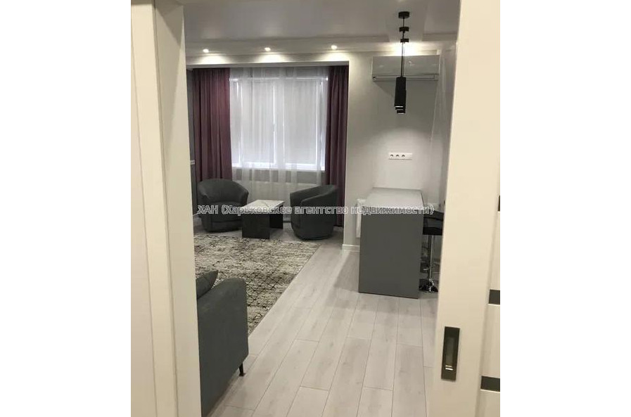 Продам квартиру, Молочная ул. , 2 кім., 95 м², авторский дизайн 