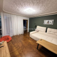 Продам квартиру, Байрона пр-т , 3  ком., 58 м², евроремонт 