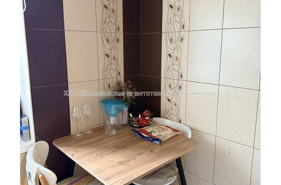 Продам квартиру, Байрона пр-т , 3  ком., 58 м², евроремонт 