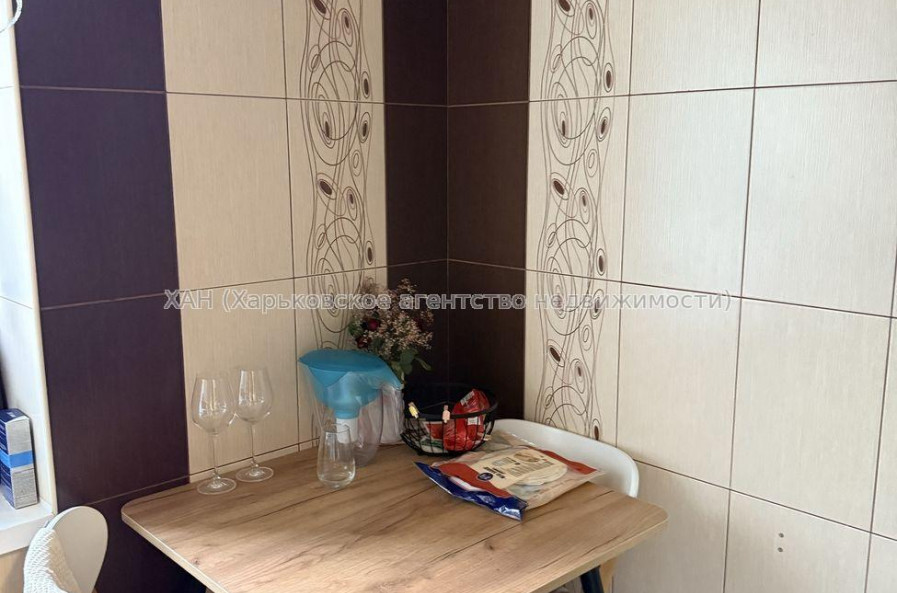 Продам квартиру, Байрона пр-т , 3  ком., 58 м², евроремонт 
