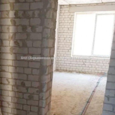 Продам квартиру, Героев Харькова просп. , 1 кім., 23 м², без внутренних работ 