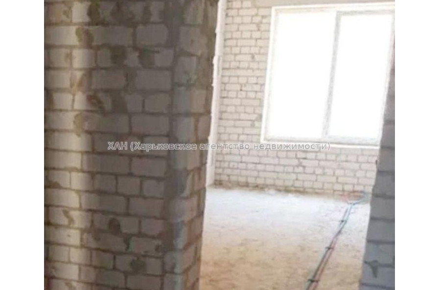 Продам квартиру, Героев Харькова просп. , 1 кім., 23 м², без внутренних работ 