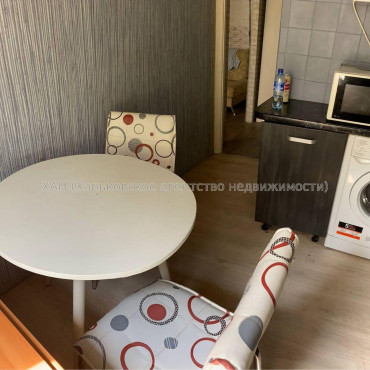 Продам квартиру, 1  ком., 33 м², косметический ремонт 
