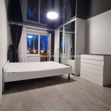 Продам квартиру, Мира ул. , 1  ком., 33 м², косметический ремонт 
