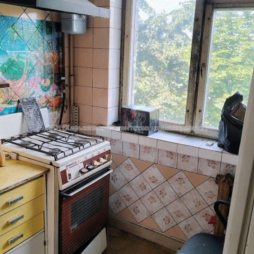 Продам квартиру, Байрона пр-т , 2  ком., 47 м², советский ремонт 