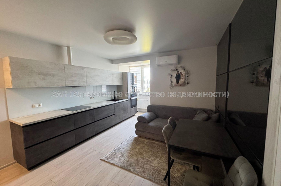 Продам квартиру, Льва Ландау просп. , 2  ком., 58 м², евроремонт 