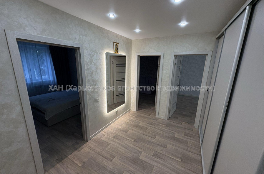 Продам квартиру, Волонтерская ул. , 3 кім., 68 м², евроремонт 