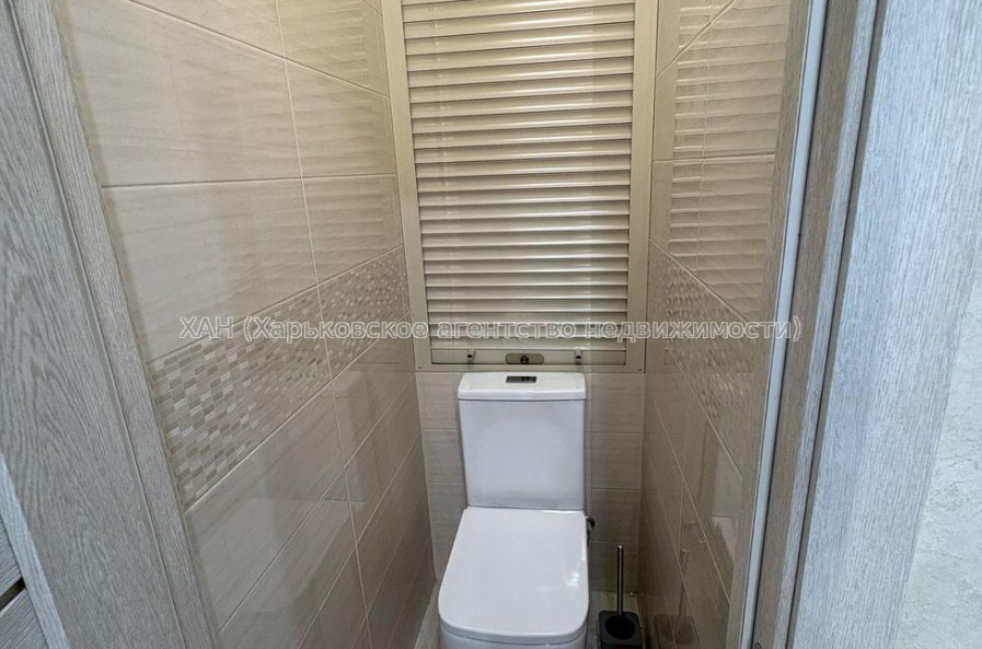 Продам квартиру, Волонтерская ул. , 3 кім., 68 м², евроремонт 