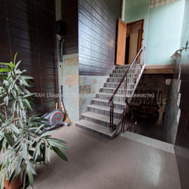 Сдам нежилую недвижимость, офис в офисном центре , 4  ком., 70 м², капитальный ремонт