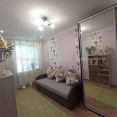 Продам квартиру, Добродецкого Анатолия ул. , 2  ком., 40 м², капитальный ремонт 