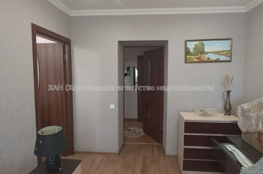 Продам квартиру, Добродецкого Анатолия ул. , 2  ком., 40 м², капитальный ремонт 