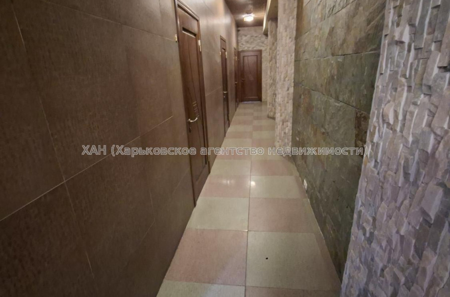 Сдам нежилую недвижимость, салон красоты , 4  ком., 70 м², капитальный ремонт 