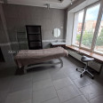 Сдам нежилую недвижимость, салон красоты , 4  ком., 70 м², капитальный ремонт 