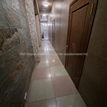 Сдам нежилую недвижимость, салон красоты , 4  ком., 70 м², капитальный ремонт 