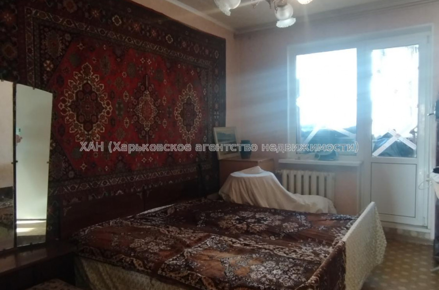 Продам квартиру, Аэрокосмический пр. , 62 , 3 кім., 63.90 м², советский ремонт 