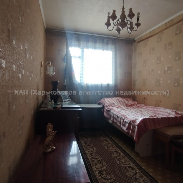 Продам квартиру, Аэрокосмический пр. , 62 , 3 кім., 63.90 м², советский ремонт 
