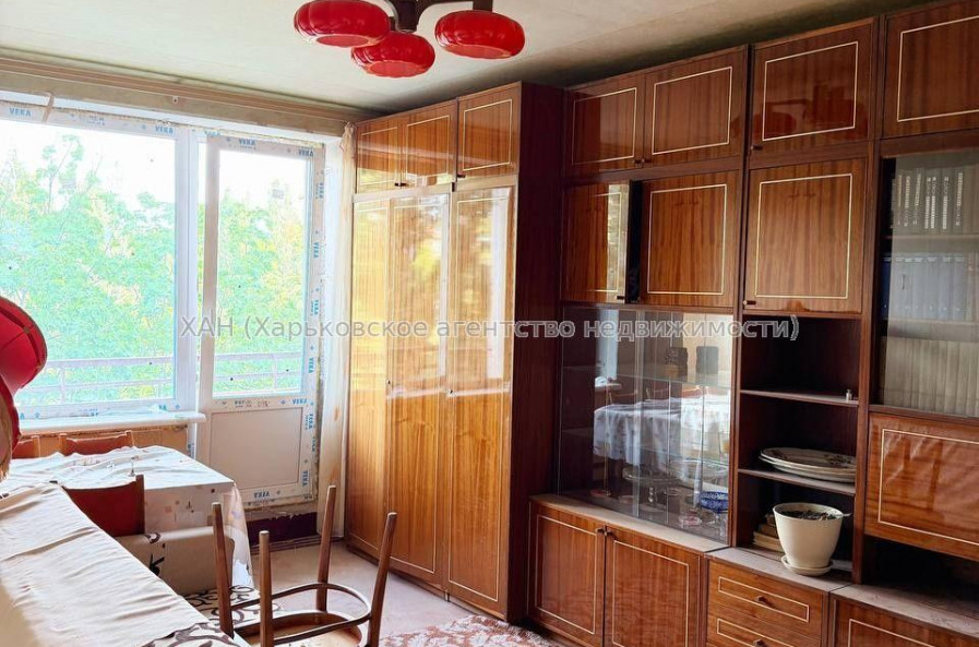 Продам квартиру, Деревянко ул. , 2 кім., 45 м², советский ремонт 