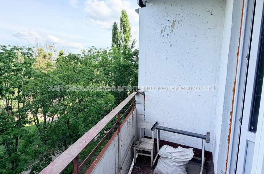 Продам квартиру, Деревянко ул. , 2 кім., 45 м², советский ремонт 