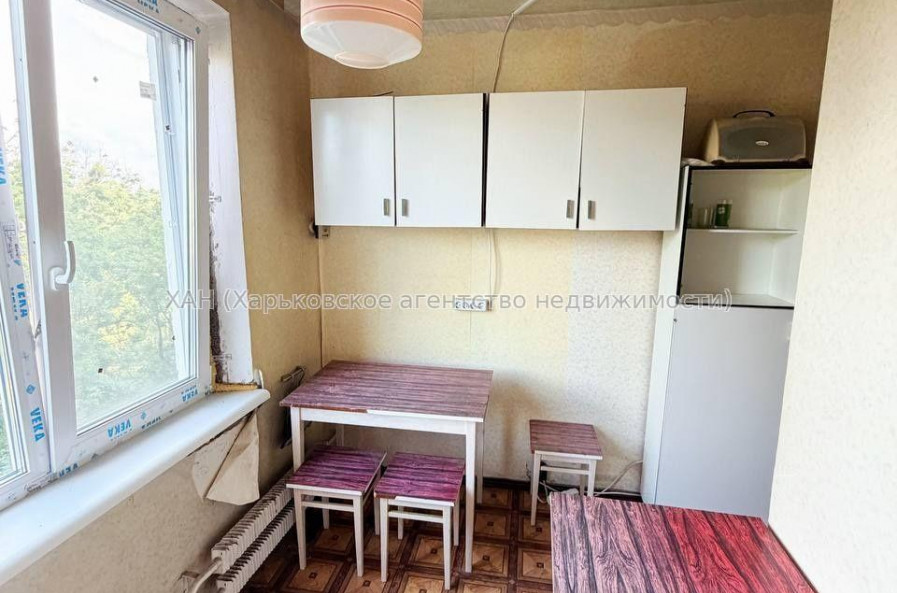 Продам квартиру, Деревянко ул. , 2 кім., 45 м², советский ремонт 