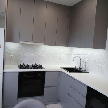 Продам квартиру, Клочковская ул. , 3 кім., 78 м², авторский дизайн 