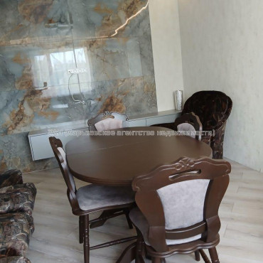 Продам квартиру, Клочковская ул. , 3 кім., 78 м², авторский дизайн 