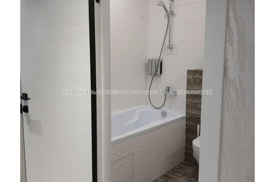 Продам квартиру, Клочковская ул. , 3 кім., 78 м², авторский дизайн 
