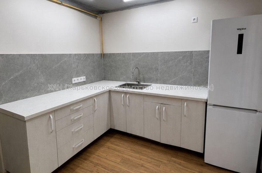 Продам дом, Родниковая ул. , 186 м², 3 сот., авторский дизайн 