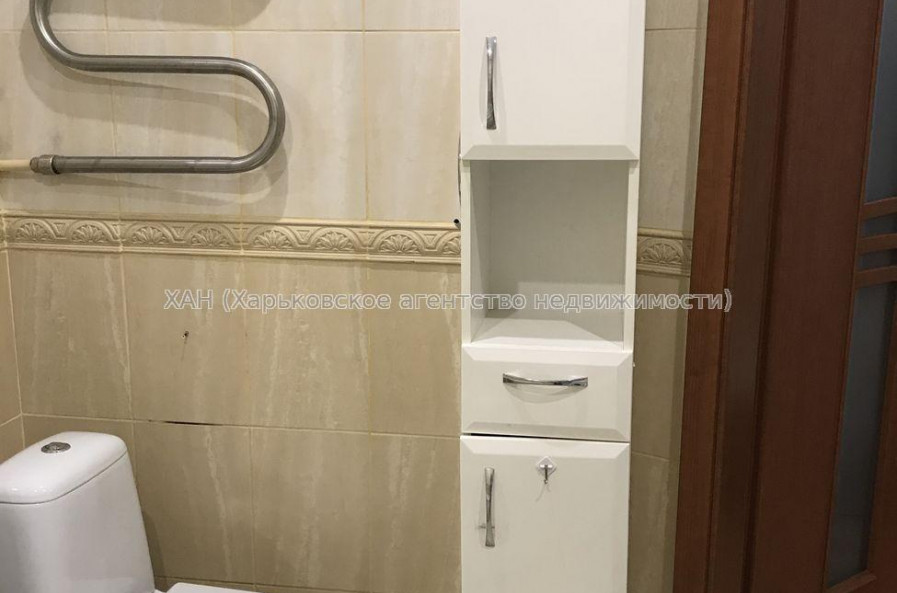 Продам квартиру, Глиссада Джуса въезд , 3 кім., 55.30 м², советский ремонт 