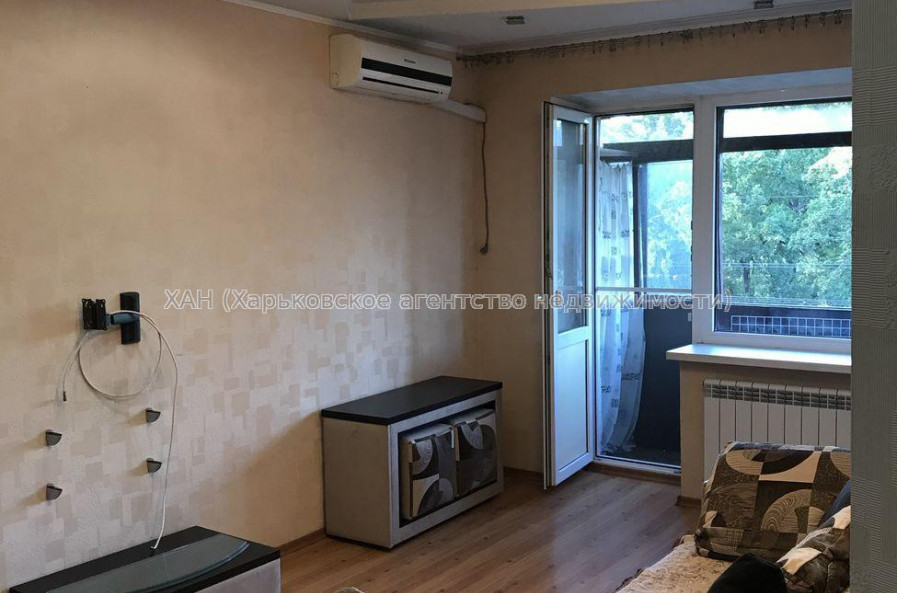 Продам квартиру, Глиссада Джуса въезд , 3 кім., 55.30 м², советский ремонт 