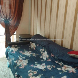 Продам квартиру, Мирослава Мисли ул. , 1 кім., 19 м², капитальный ремонт