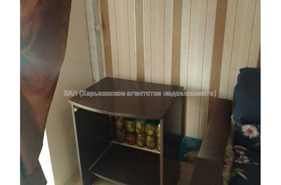 Продам квартиру, Мирослава Мисли ул. , 1  ком., 19 м², капитальный ремонт 