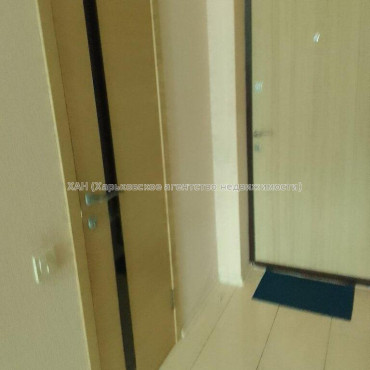 Продам квартиру, Мирослава Мисли ул. , 1  ком., 19 м², капитальный ремонт 