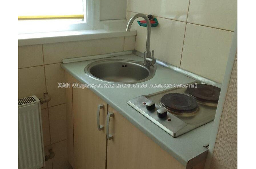 Продам квартиру, Мирослава Мисли ул. , 1  ком., 19 м², капитальный ремонт 