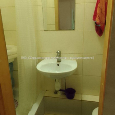 Продам квартиру, Мирослава Мисли ул. , 1  ком., 19 м², капитальный ремонт 
