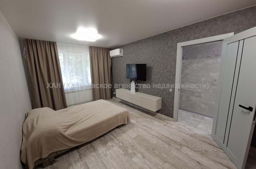 Продам квартиру, Ньютона ул. , 1  ком., 32 м², евроремонт 